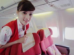 空姐美女吃瓜图片,美食与美景共融瞬间